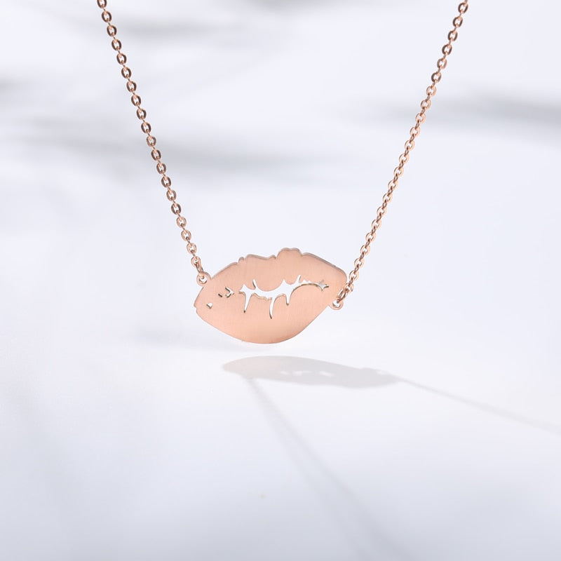 Kiss My Ring Necklace